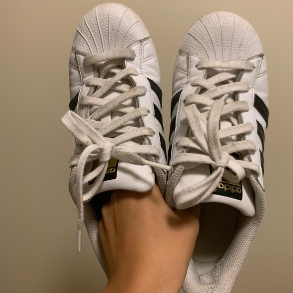 adidas superstar authentic